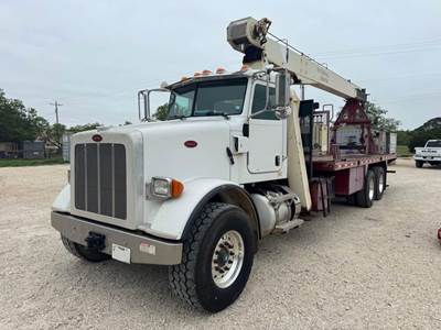 Peterbilt 367 16-Ton Crane Truck - 2013 NATIONAL 500D Crane, 8 Spd