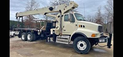 Sterling A9500 27-Ton Crane Truck - 2008 NATIONAL 900H Crane, Automatic