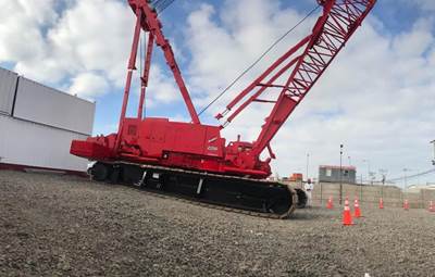 Manitowoc 2250 300-Ton Crawler Crane