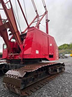 Manitowoc 3900 Vicon 100-Ton Crawler Crane