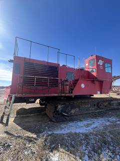 Manitowoc 4600 Vicon 240-Ton Crawler Crane