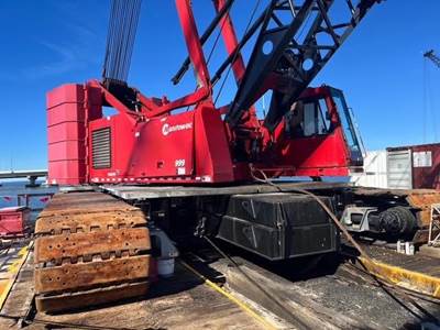 Manitowoc 999 275-Ton Crawler Crane