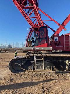 Manitowoc MLC300 Crawler Crane