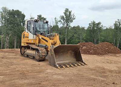 2021 Liebherr 636 Crawler Loader