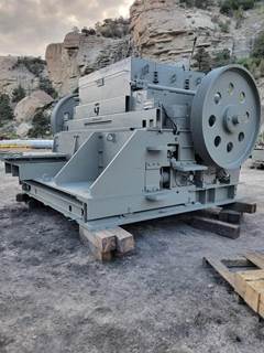 Gundlach Four Roll Crusher