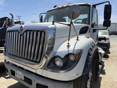 2015 International 7600 (6X4) Day Cab Truck
