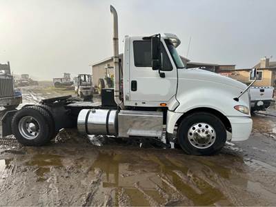 2014 International prostar Day Cab Truck