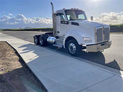 2018 Kenworth T880 Day Cab Truck