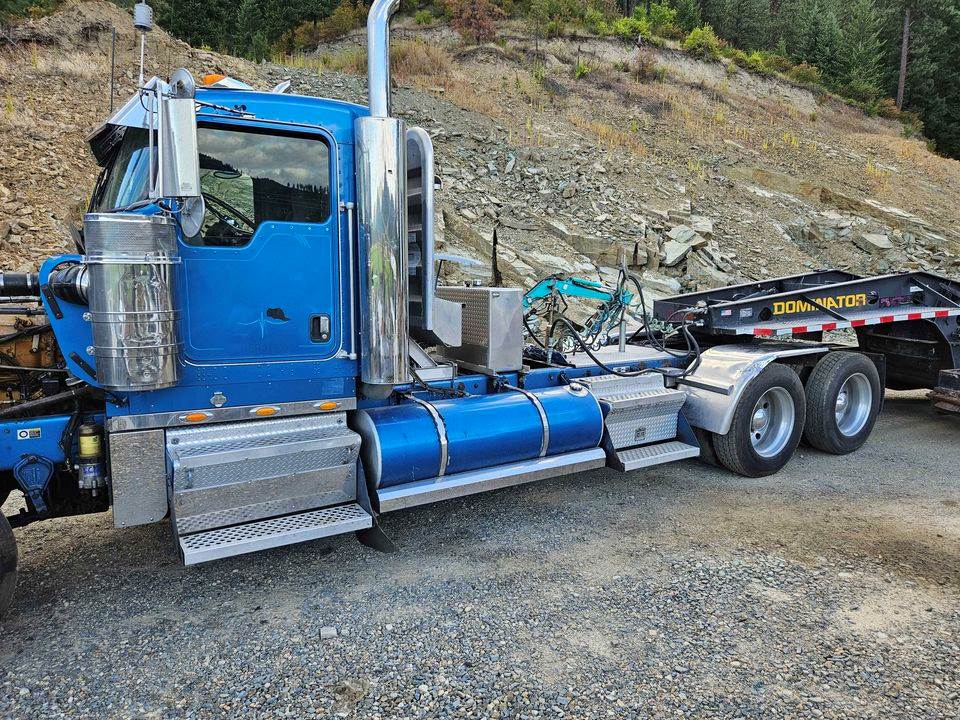 2005 Kenworth W900L Day Cab Truck For Sale Boise, ID ID091223JES