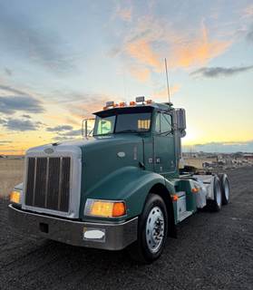 1998 Peterbilt 377 Day Cab Truck