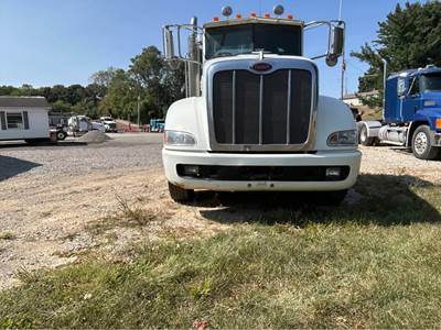2008 Peterbilt 386 Day Cab Truck