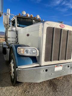 2014 Peterbilt 389 Day Cab Truck