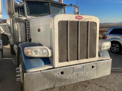 2013 Peterbilt 389 Day Cab Truck