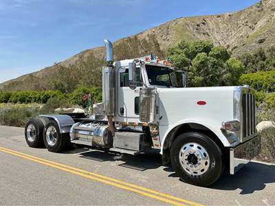 2008 Peterbilt 389 Day Cab Truck