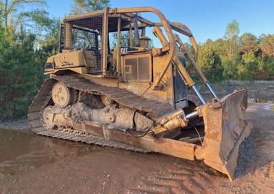1990 Caterpillar D6H Dozer