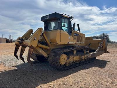 2011 Caterpillar D7E Dozer