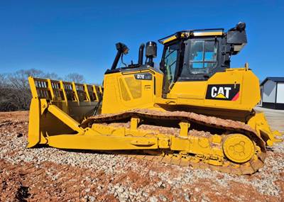 2013 Caterpillar D7E LGP Dozer