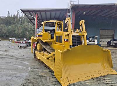 1995 Caterpillar D8N Dozer - Rear Rippers