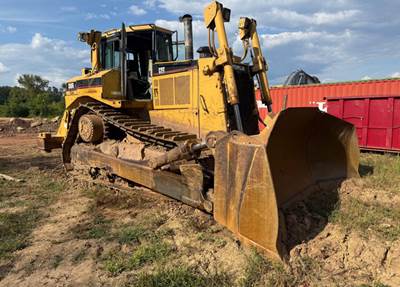 2004 Caterpillar D8R II Dozer