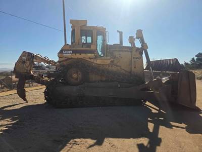 1995 Caterpillar D9N Dozer