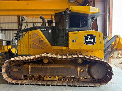 2019 John Deere 850L Dozer