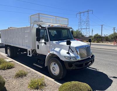 2011 International DuraStar 4300M7 Dump Truck