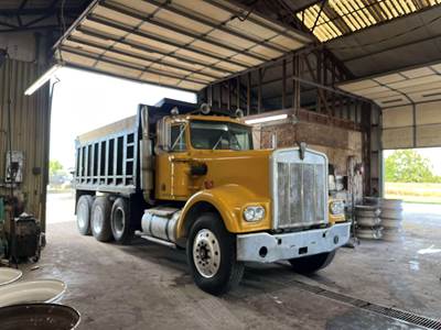 1977 Kenworth W900A Dump Truck