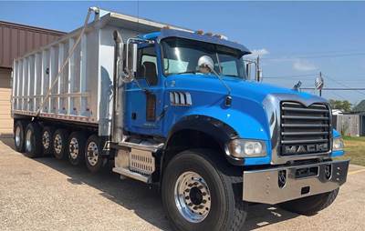 2013 Mack 6-Axle Dump Truck