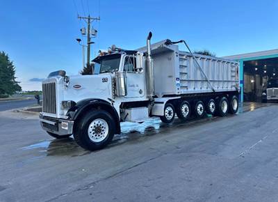 2004 Peterbilt 6-Axle Dump Truck