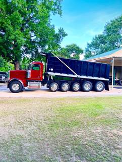 2014 Peterbilt 388 Dump Truck