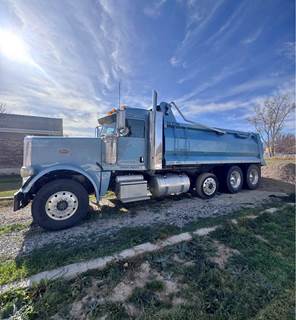2012 Peterbilt 388 Dump Truck