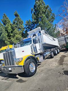 2017 Peterbilt 389 Dump Truck