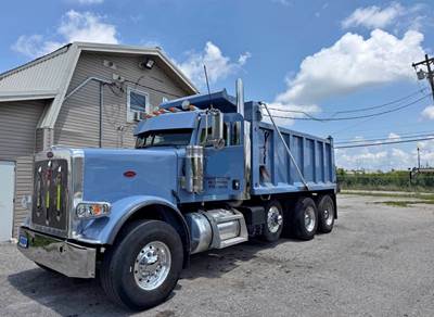 2016 Peterbilt 389 3-Axle Dump Truck