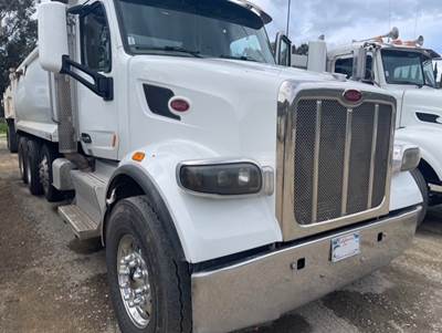 2018 Peterbilt 567 Super 10 Dump Truck