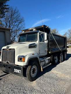 2016 Western Star 4700SF Dump Truck