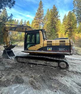 2003 Caterpillar 322C Excavator - Bucket & Thumb