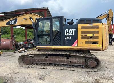 2019 Caterpillar 324E Excavator - Bucket & Thumb