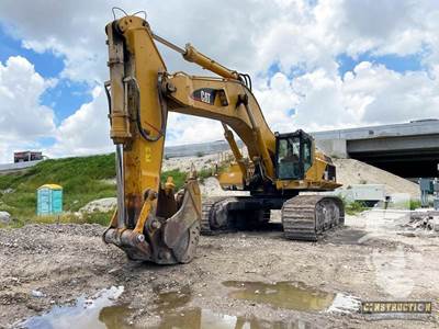Caterpillar 375L Excavator