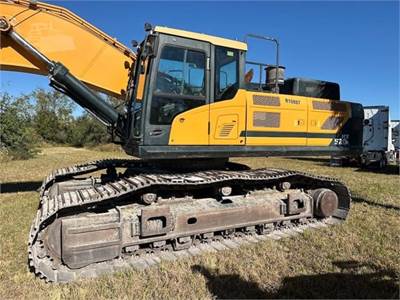 2021 Hyundai hx520L Excavator - Bucket