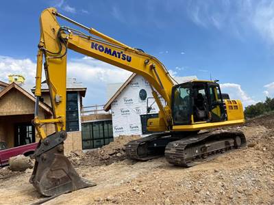 2022 Komatsu PC210LC Excavator