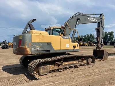 2012 Volvo EC220DL Excavator