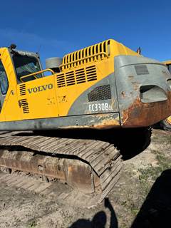 2015 Volvo EC330B LC Excavator