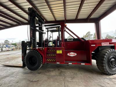2002 Taylor T520M, 52,000 lbs Forklift