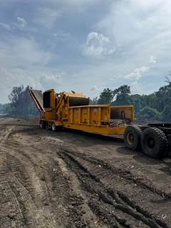 2003 Bandit Beast 5680 Horizontal Grinder