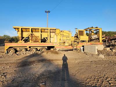 2000 CEC 133x150 Impact Crusher