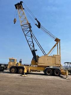 American 8460 Lattice Boom Truck Crane