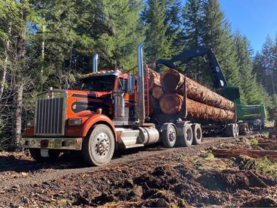 Kenworth 900B Logging Truck