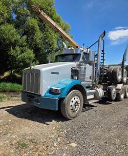 2007 Kenworth T800 Logging Truck
