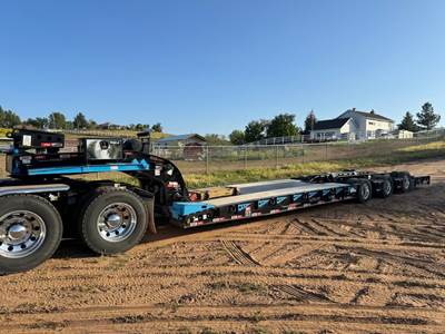 2024 Kalyn Siebert VersaMAXX Lowboy Extendable Trailer