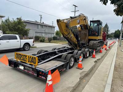 2024 Kalyn Siebert VersaMAXX Lowboy Trailer